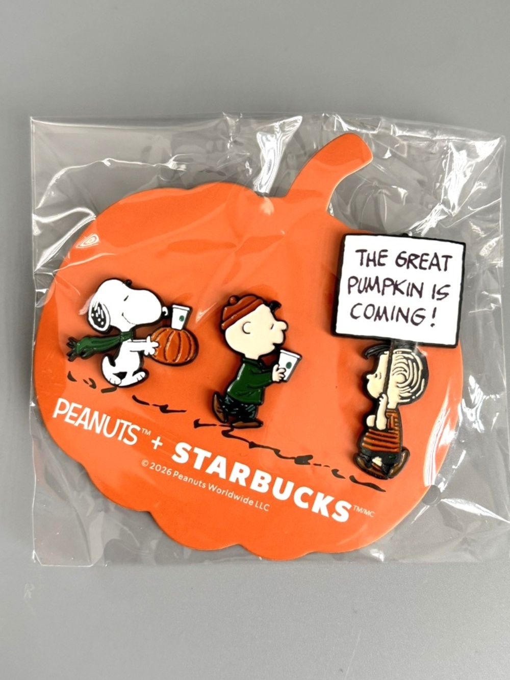 Starbucks Peanuts Enamel Pin Set Snoopy Great Pumpkin Halloween 2026 New Sealed